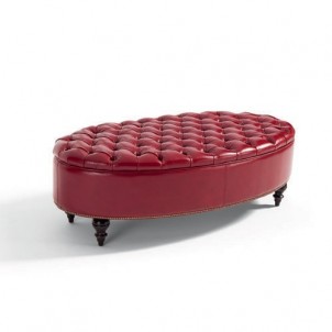 Pouf ovale rifinito in pelle Pouf ovale rifinito in pelle